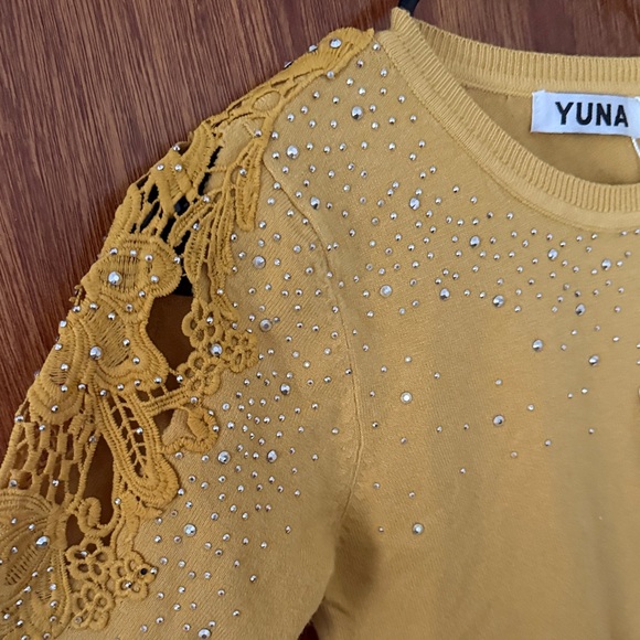 Mustard Yellow Sweater with Lace Detail - Picture 6 of 11